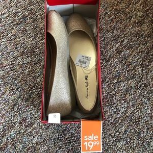 Brand new American Eagle flats